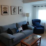 En La Romareda A 10 Min Del Centro En Tranvia - Alfonso *