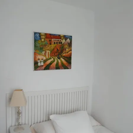 Romareda Apartment *