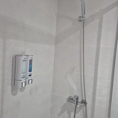 En La Romareda A 10 Min Del Centro En Tranvia - Alfonso Apartamento Zaragoza