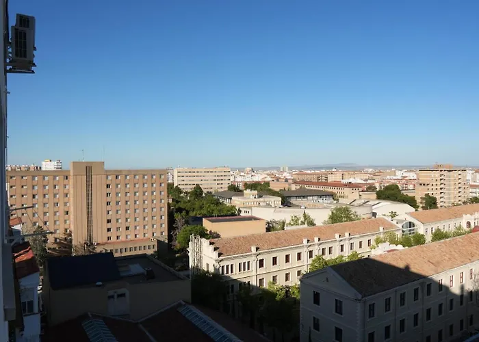 En La Romareda A 10 Min Del Centro En Tranvia - Alfonso Zaragoza